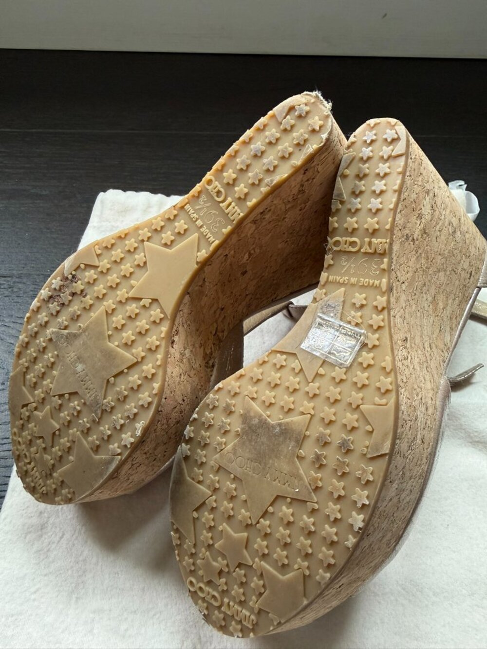 Jimmy Choo Pela wedge sandal gold/champagne color, size 39.5 - Picture 3 of 5